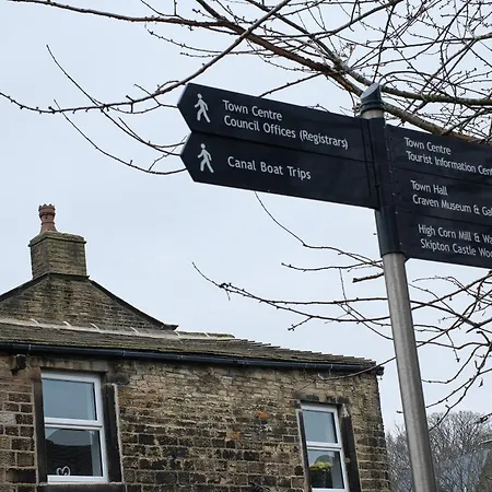 35a Coach Street شقة